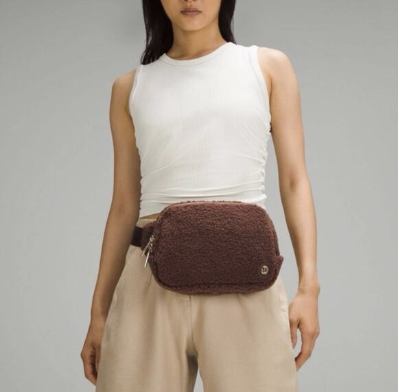 lululemon athletica Handbags - Lululemon Everywhere Belt Bag Fleece Brown